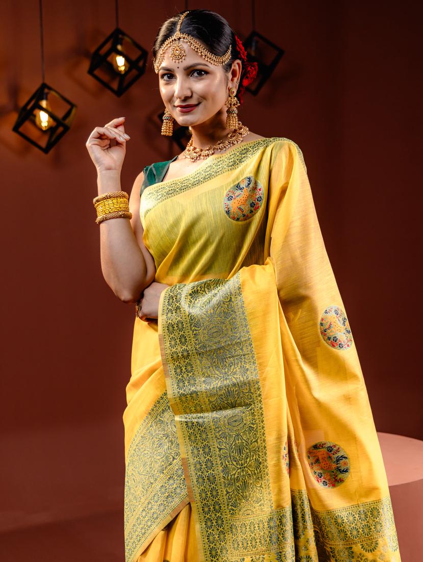 women self design bordered saree with blouse - 21068445 - Standard Image - 2