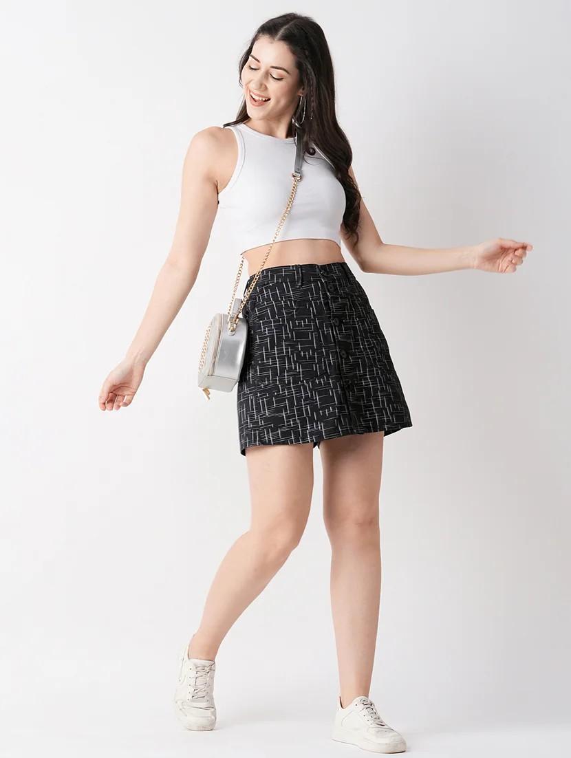 black printed detailed skort - 21069636 -  Zoom Image - 0