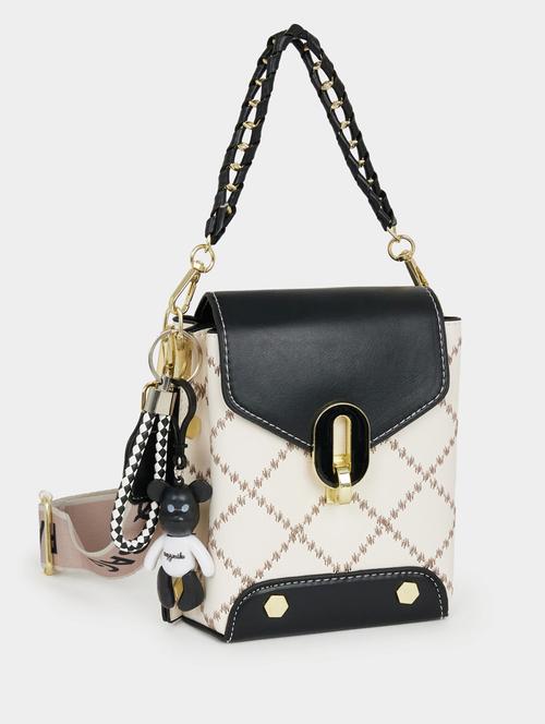 black leatherette (pu) sling bag - 21071601 -  Standard Image - 0