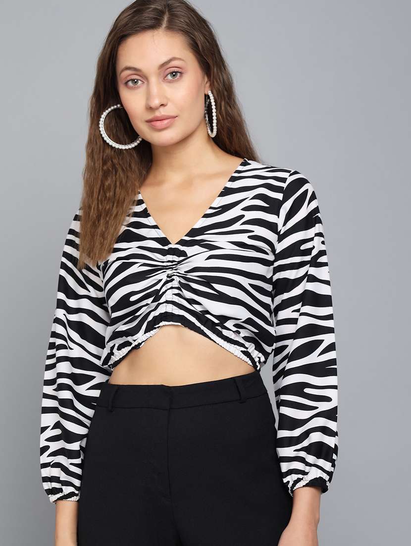 women black & white printed crop top
