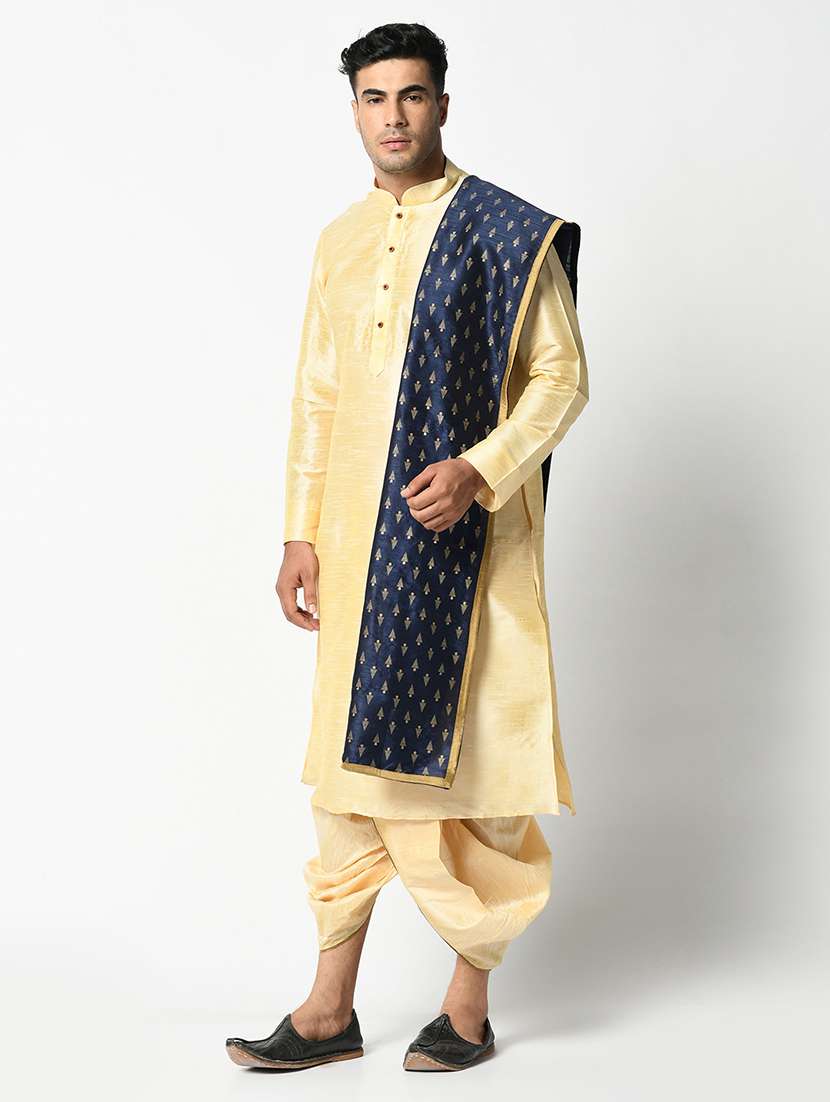 men silk dhoti kurta with dupatta - 21078909 - Standard Image - 2