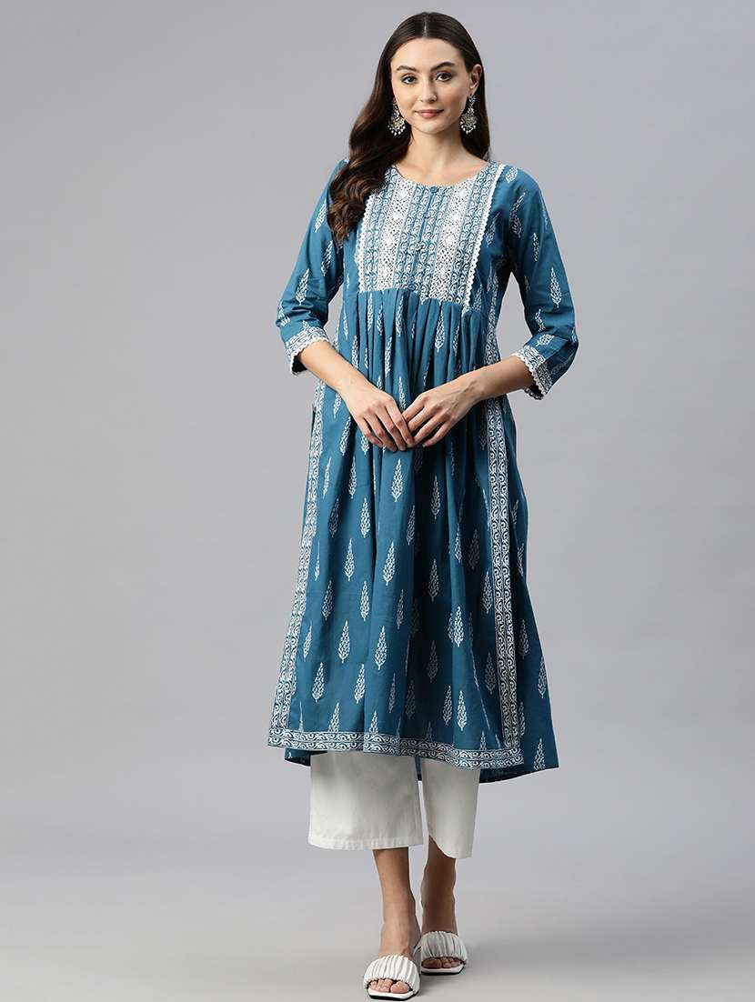 women teal round neck flared kurta