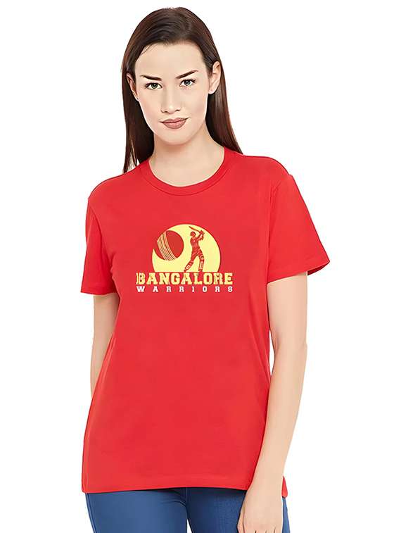 women round neck chest print t-shirt