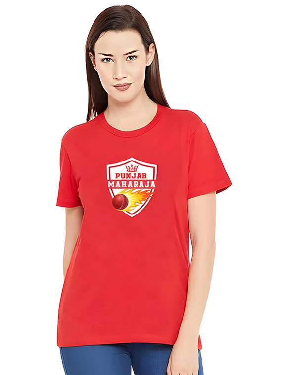 women round neck chest print t-shirt