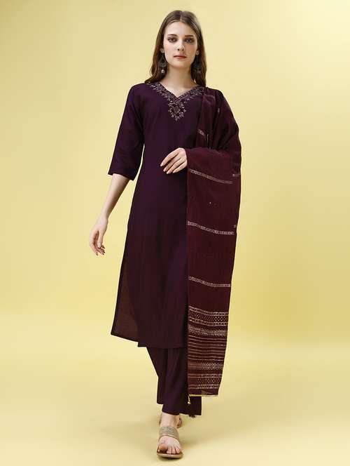 women three quarter sleeve kurta pant with dupatta set - 21098894 -  Standard Image - 0