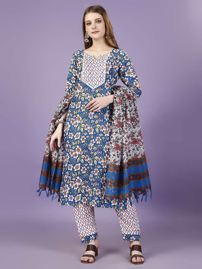 women three quarter sleeve kurta pant with dupatta set