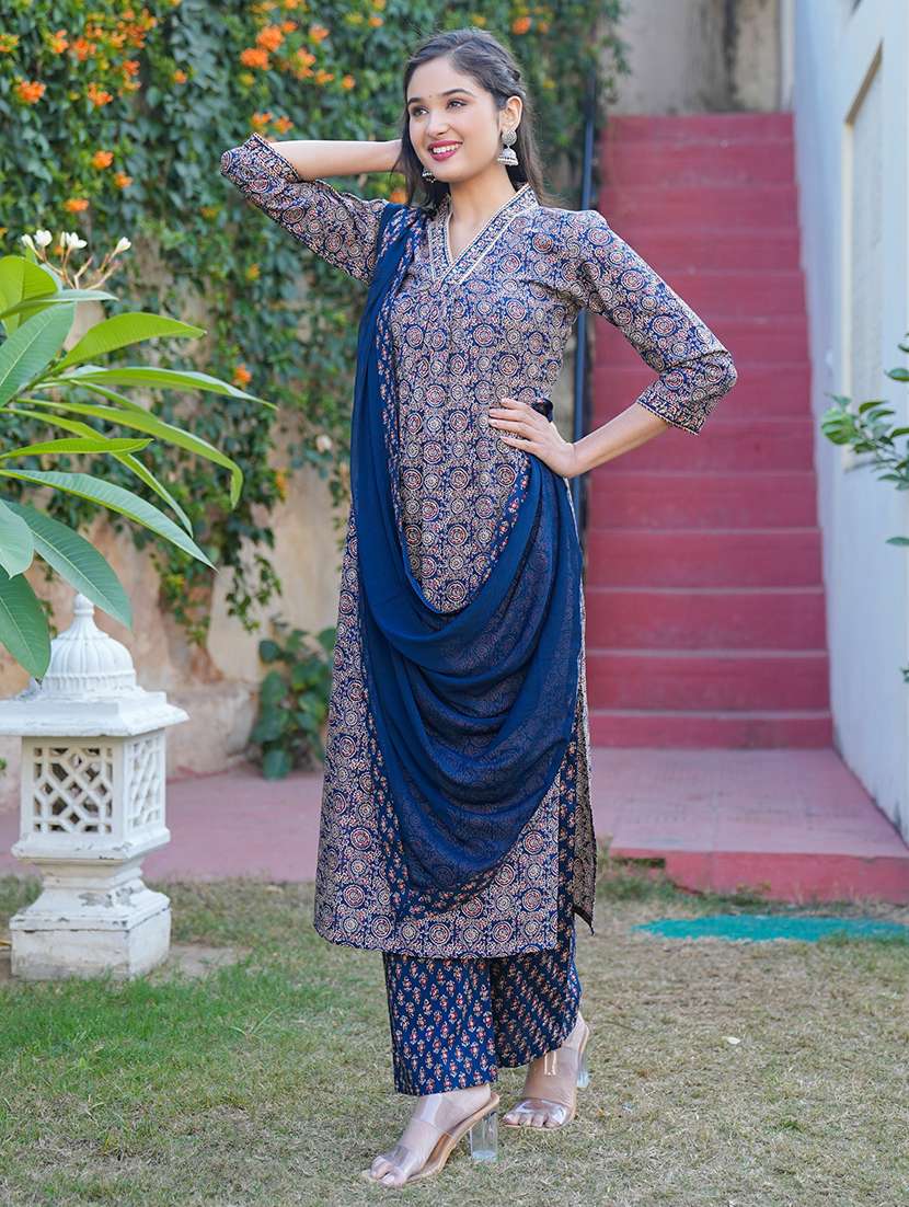 women blue kurta palazzo set with dupatta - 21098902 -  Standard Image - 2