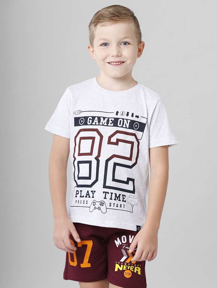 white front printed t-shirt