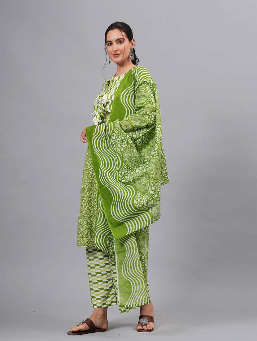 women printed kurta pant with dupatta set - 21100086 -  Standard Image - 2