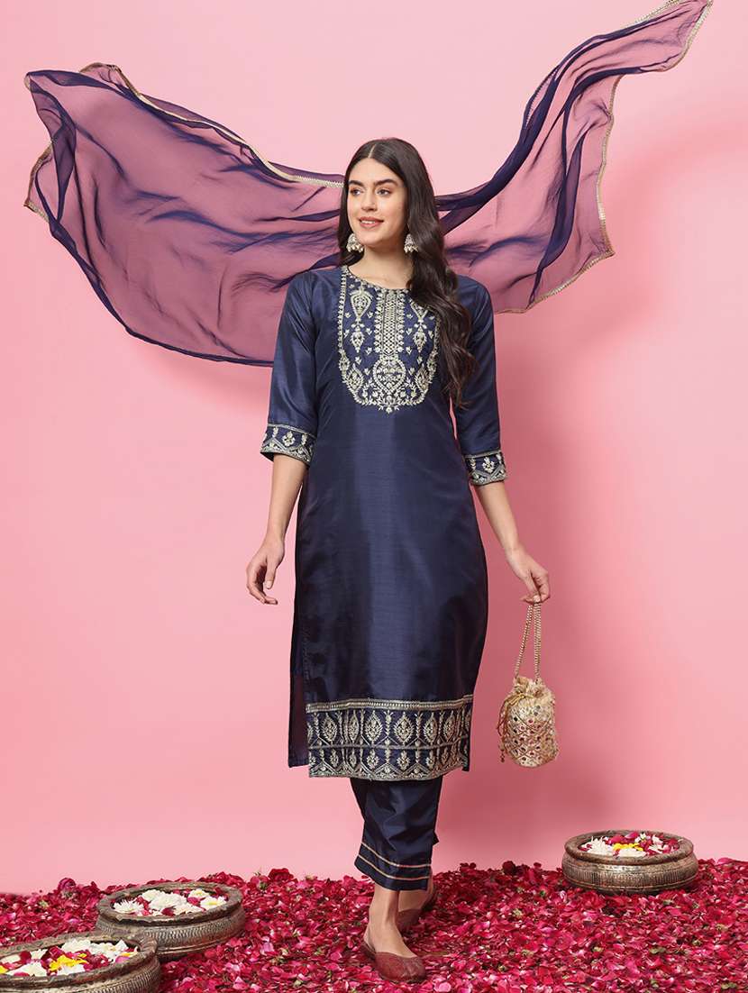 women three quarter sleeve kurta pant with dupatta set