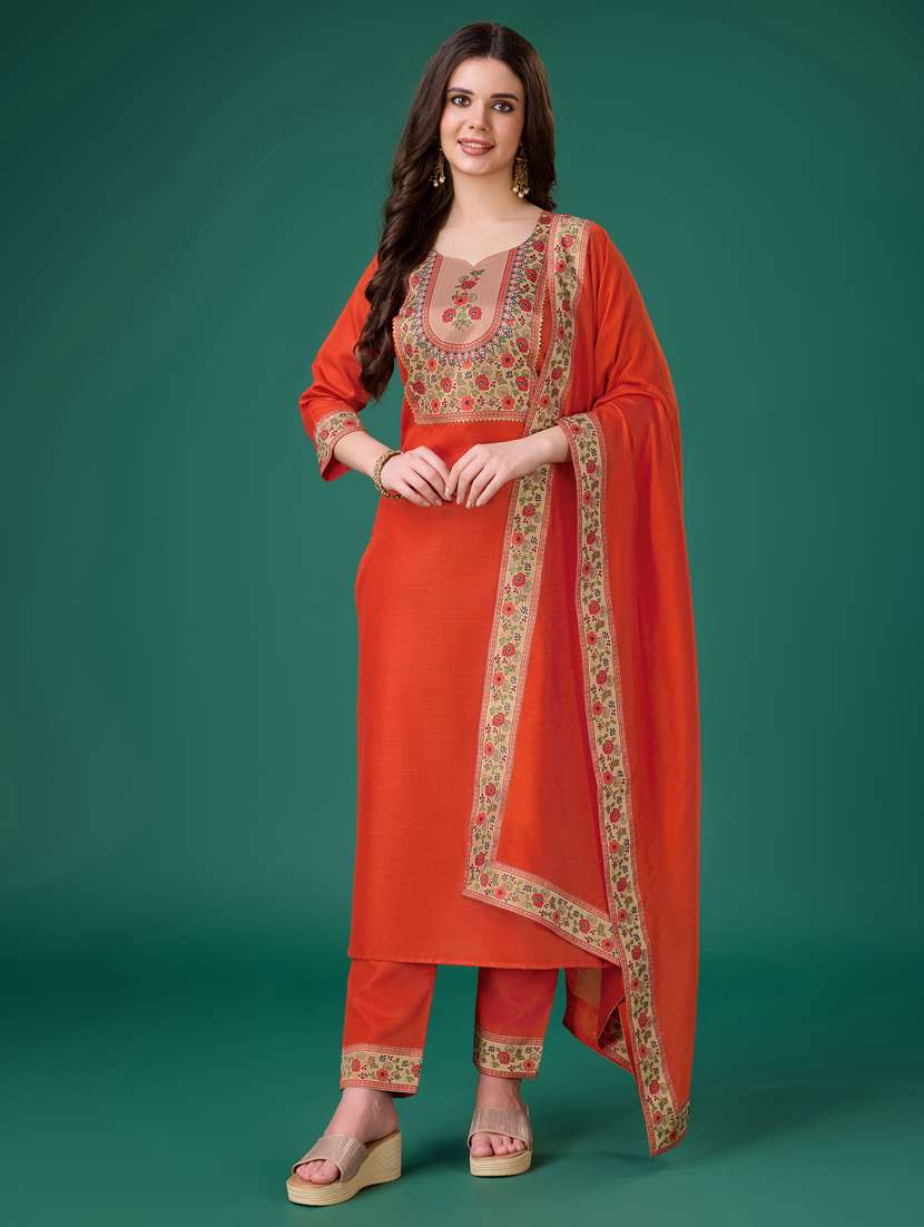 Women Three Quarter Sleeve Kurta Pant With Dupatta Set