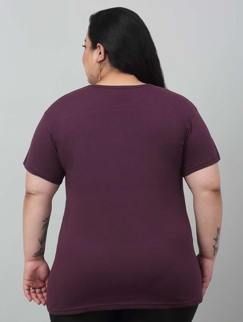 women round neck chest print plus size t-shirt - 21103014 -  Standard Image - 2