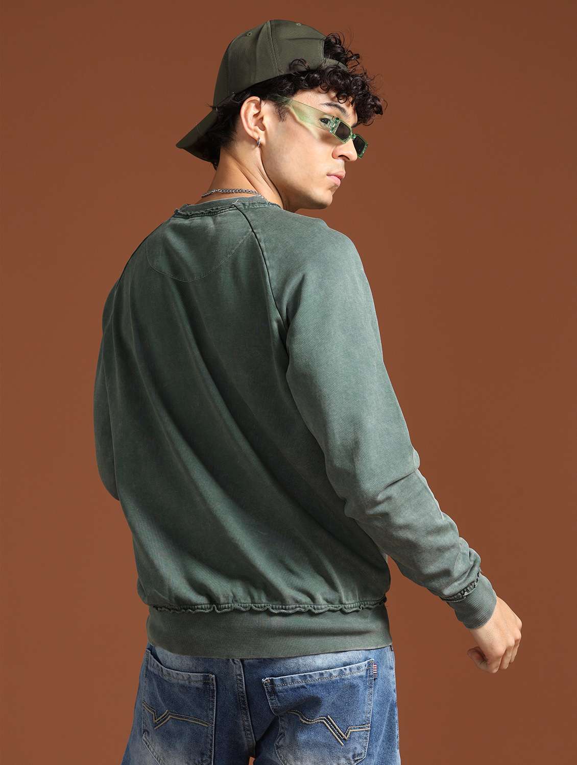 men long sleeved solid sweatshirt - 21103305 -  Standard Image - 2