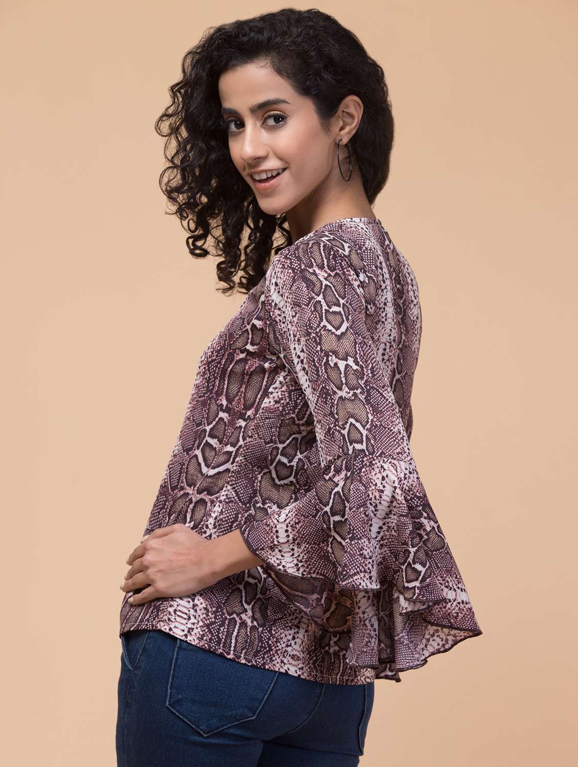 women animal print ruffle sleeves top - 21113415 -  Standard Image - 2