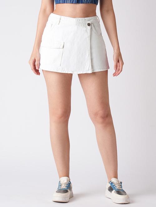 globus women white mid-rise slim fit denim skorts - 21116244 -  Standard Image - 0