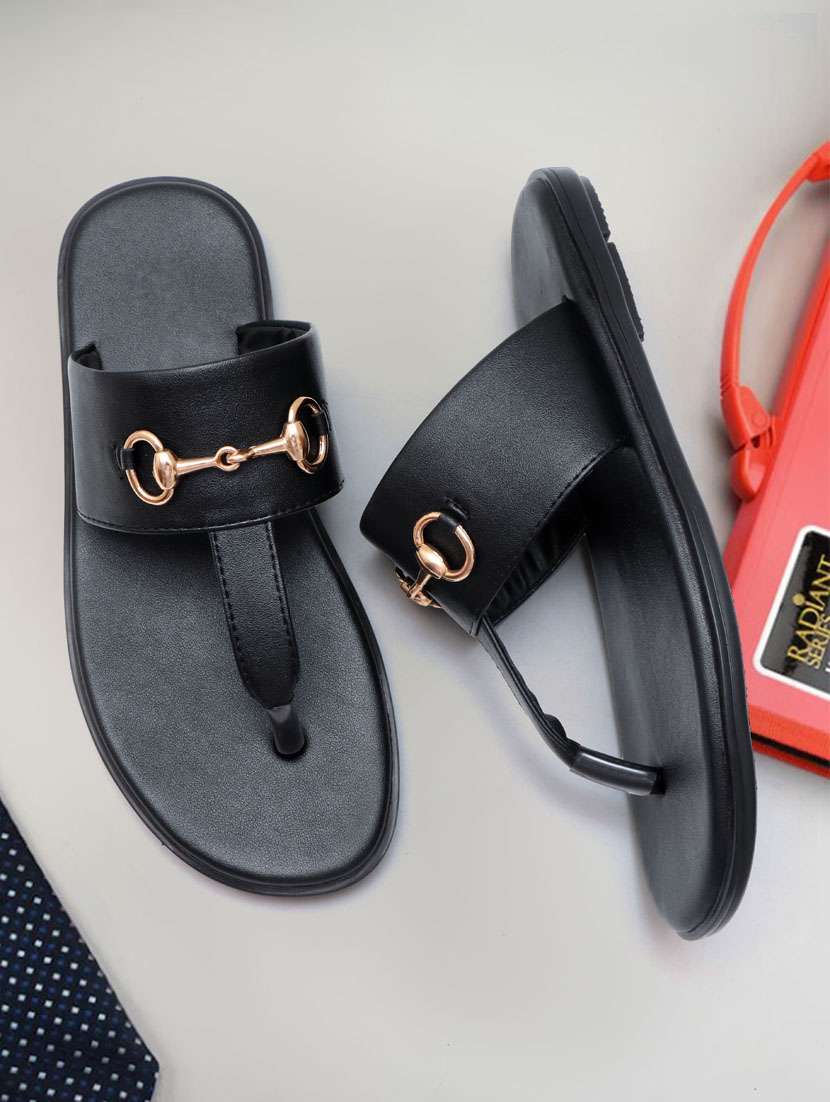 men black toe separator slipper