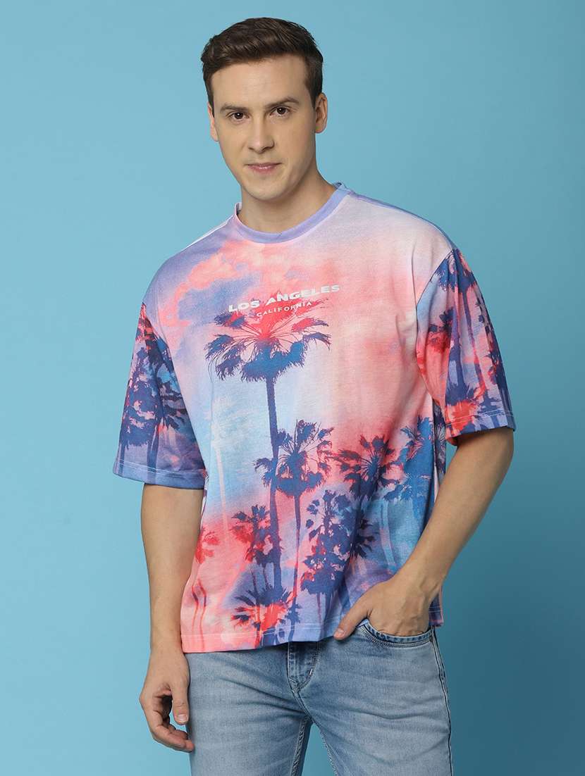 men round neck printed t-shirt - 21134980 - Zoom Image - 0