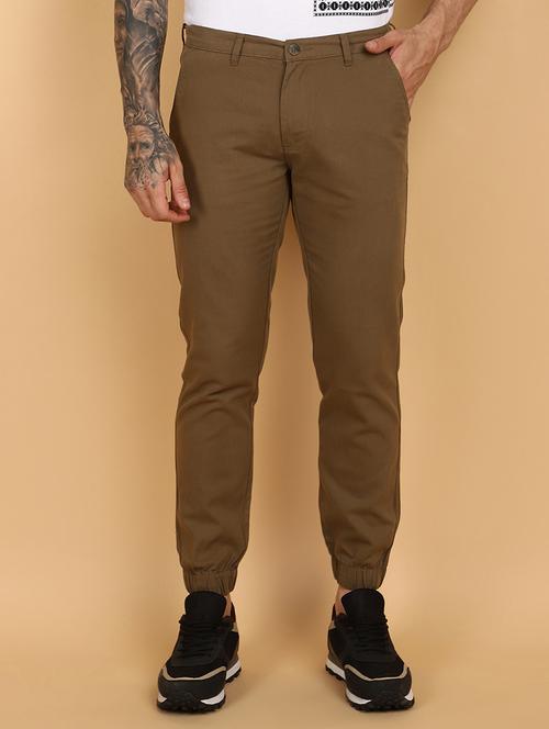 men solid mid rise jogger - 21135042 - Standard Image - 0