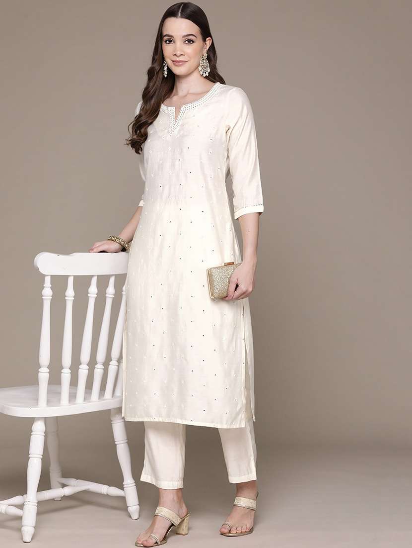 women cream notch neck kurta pant set