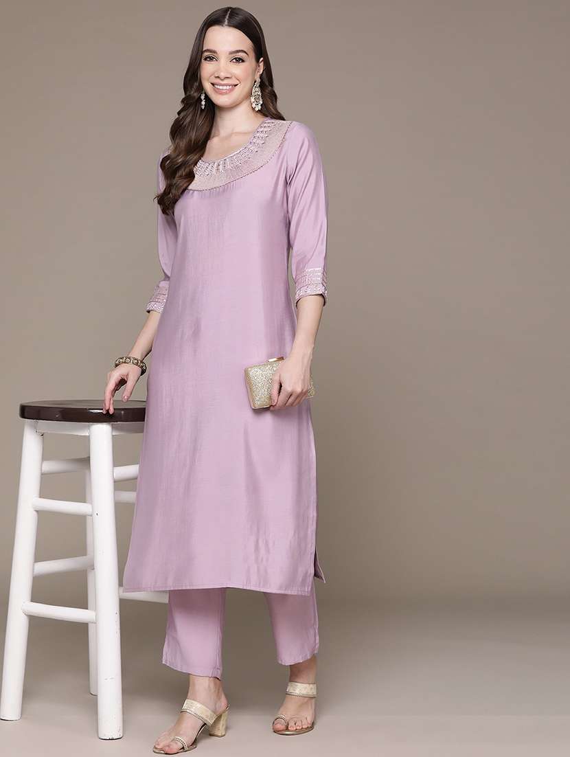 women lavender round neck kurta pant set