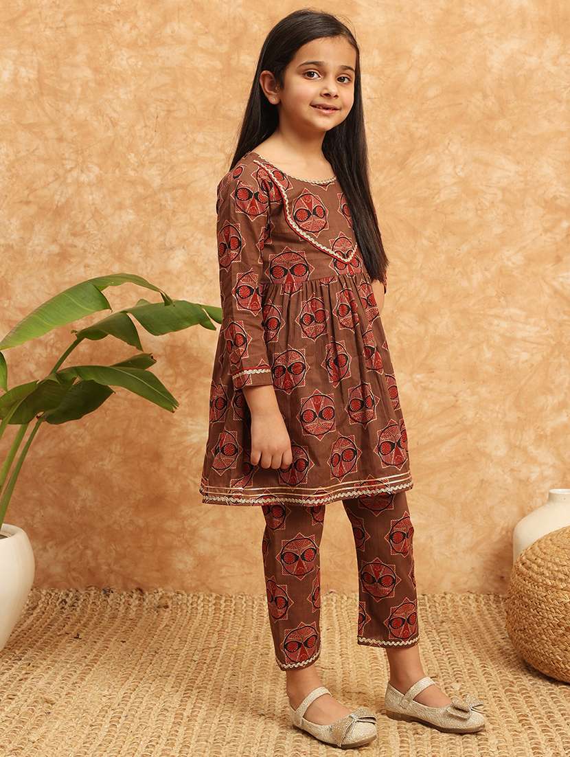 girls printed kurta sharara suit set - 21138291 -  Standard Image - 2