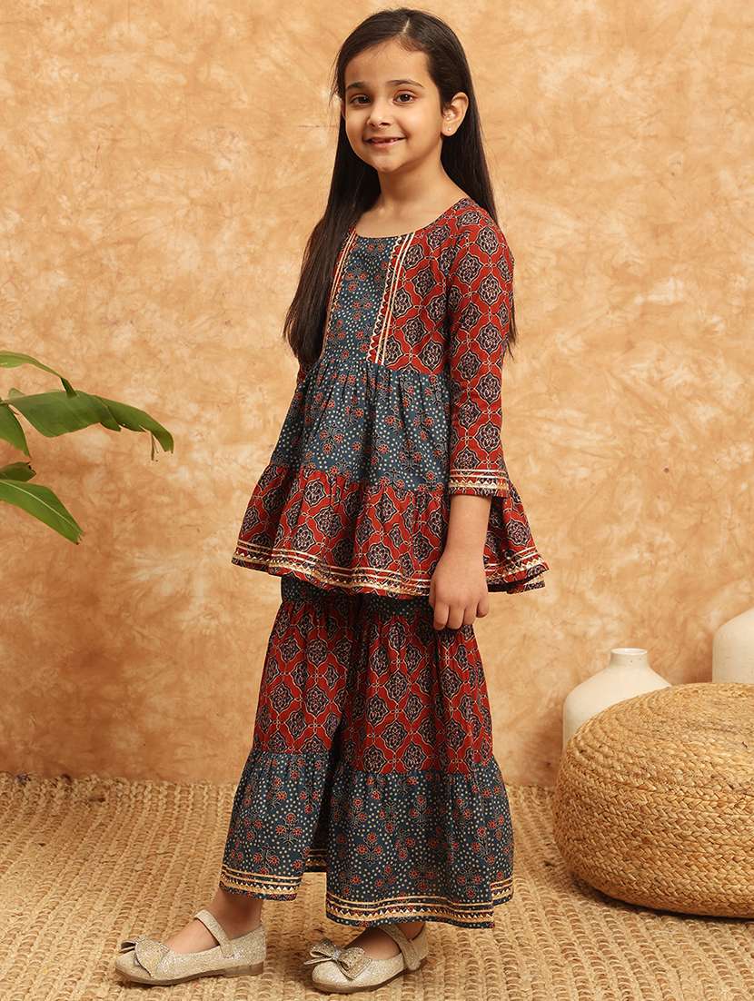 girls printed kurta sharara suit set - 21138294 -  Standard Image - 2