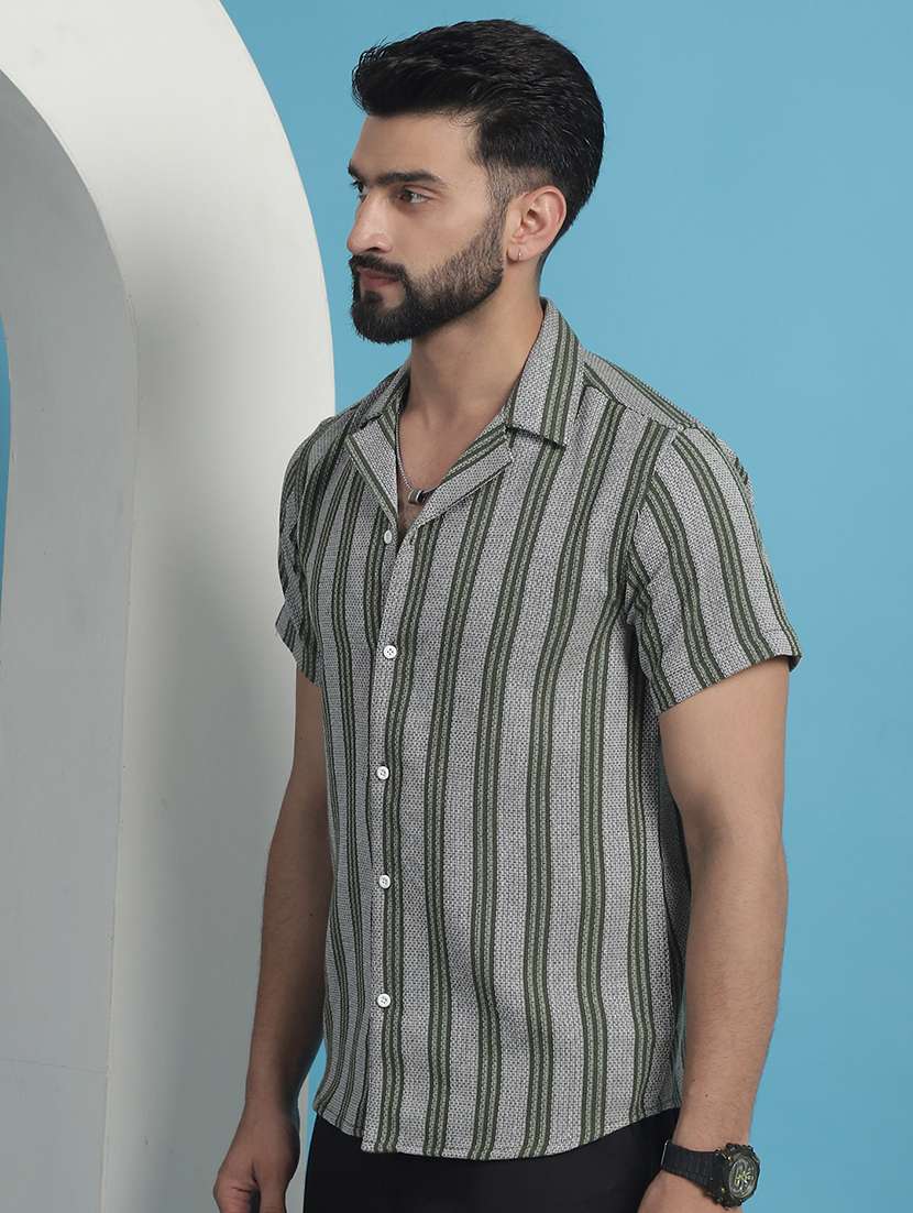 men striped casual shirt - 21139350 -  Standard Image - 2