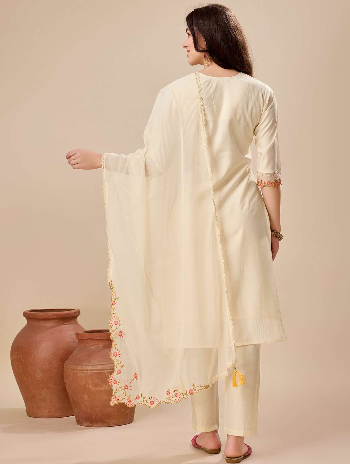 women three quarter sleeve kurta pant with dupatta set - 21139864 - Standard Image - 2