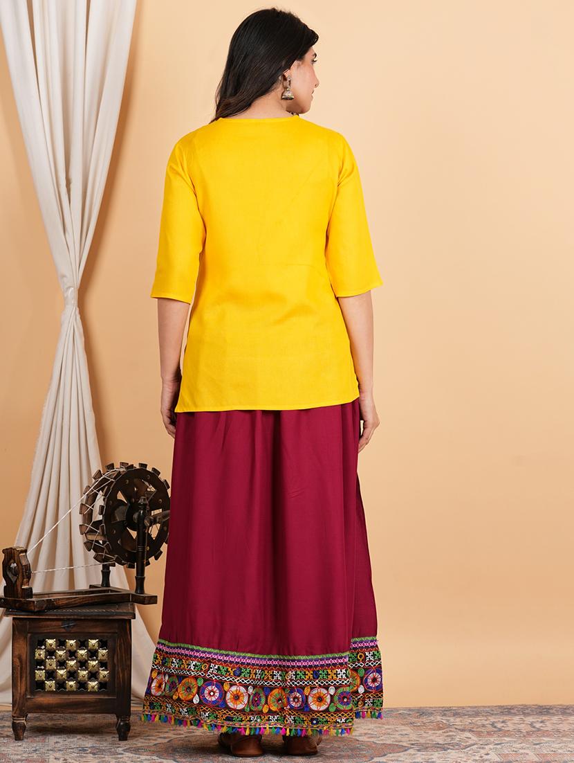 women maroon skirt top set - 21143007 - Standard Image - 2