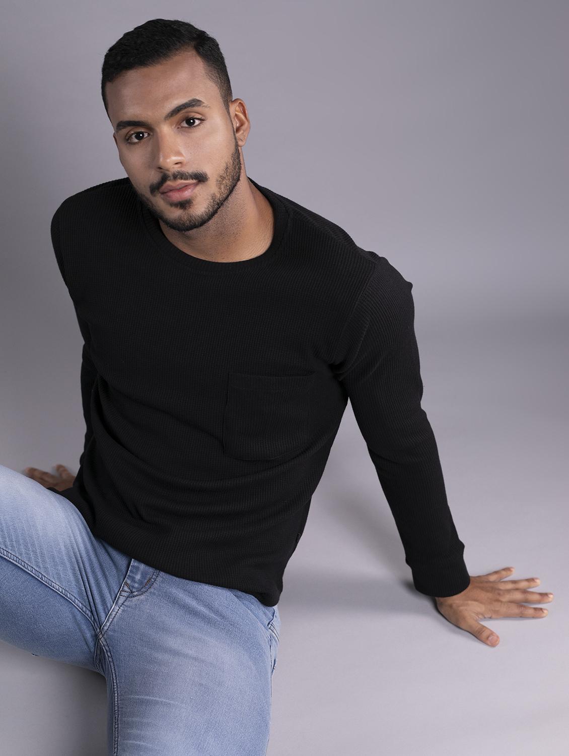 men solid long sleeves plain t-shirt - 21143783 -  Zoom Image - 0
