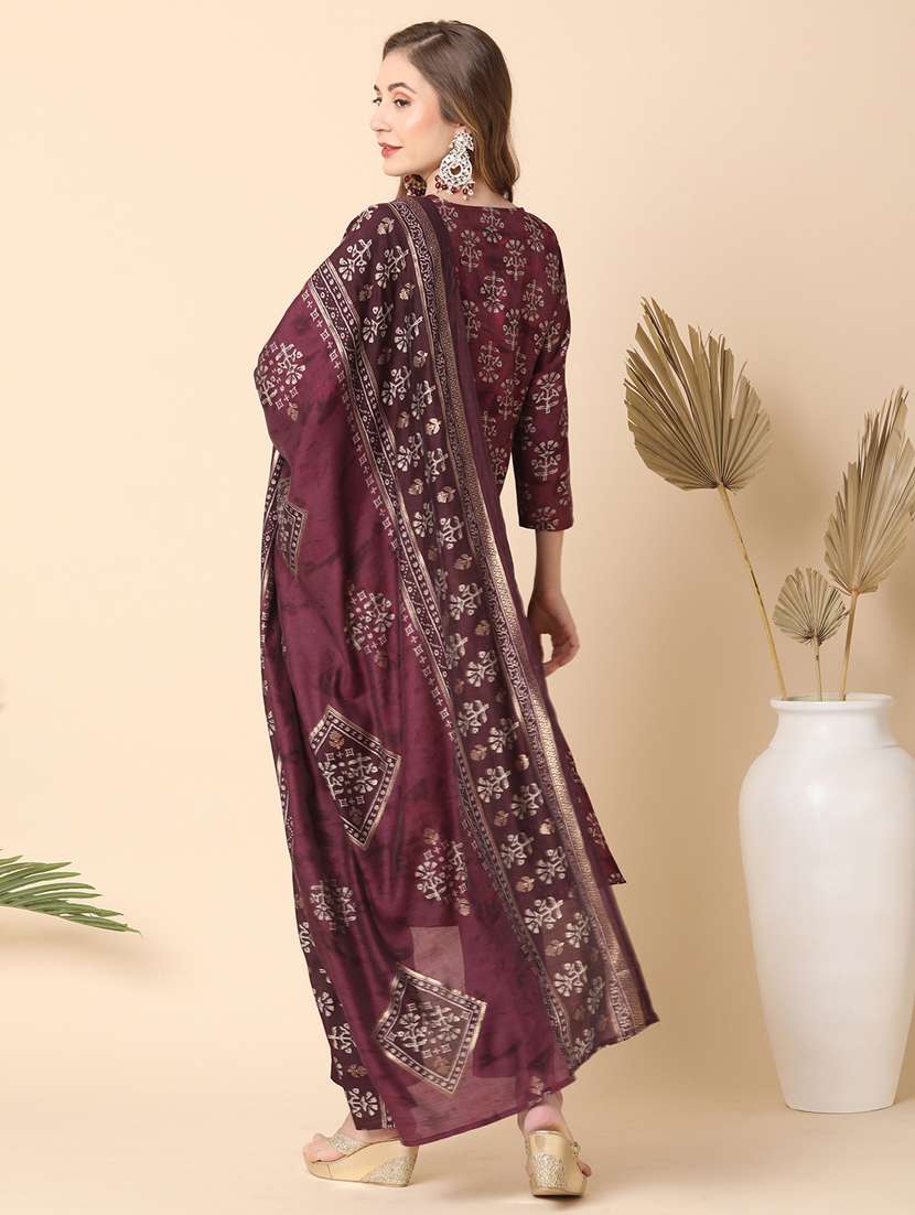 globus women black allover floral printed mandarin collar a-line kurta with narrow pants - 21144988 - Standard Image - 2