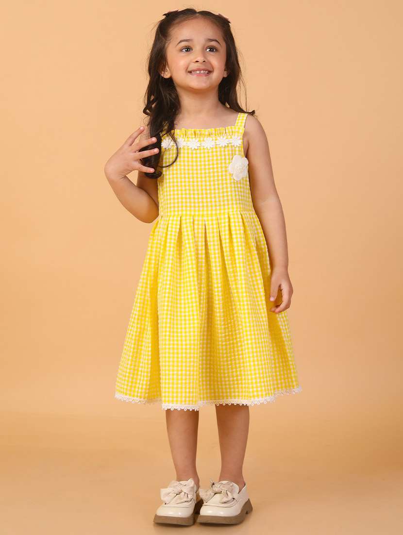 girls checkered sleeveless frock