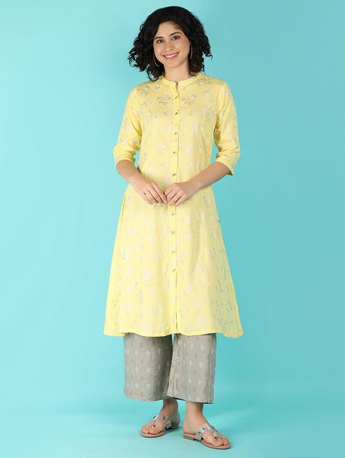 women three quarter sleeve a-line kurta - 21148131 -  Standard Image - 0