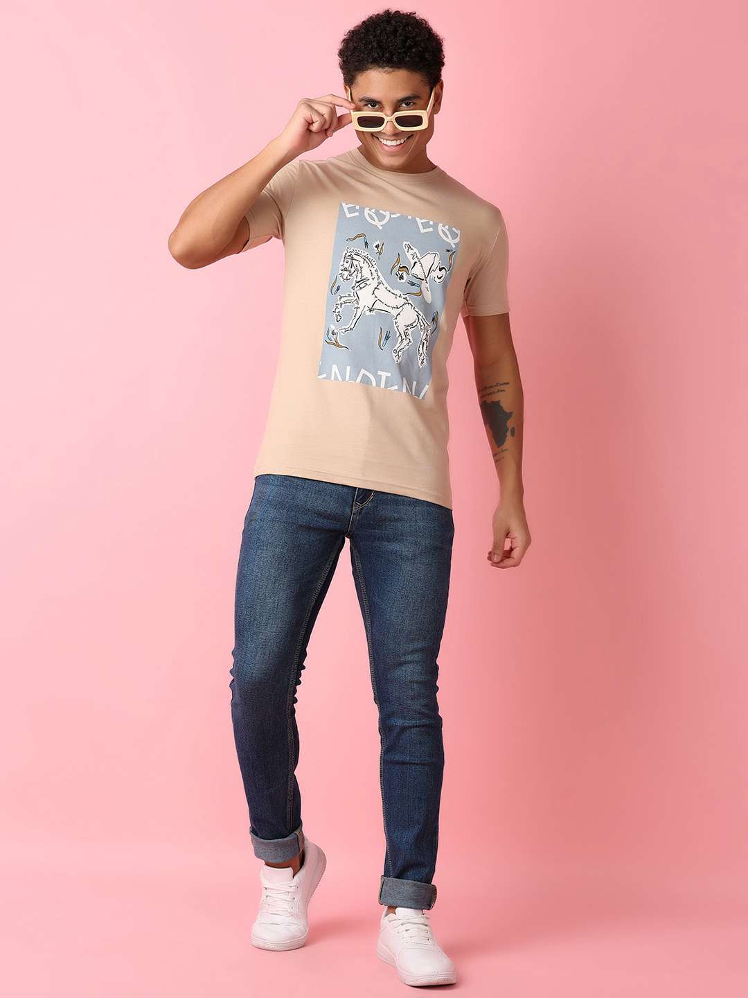 men blue plain jeans - 21148277 -  Standard Image - 2