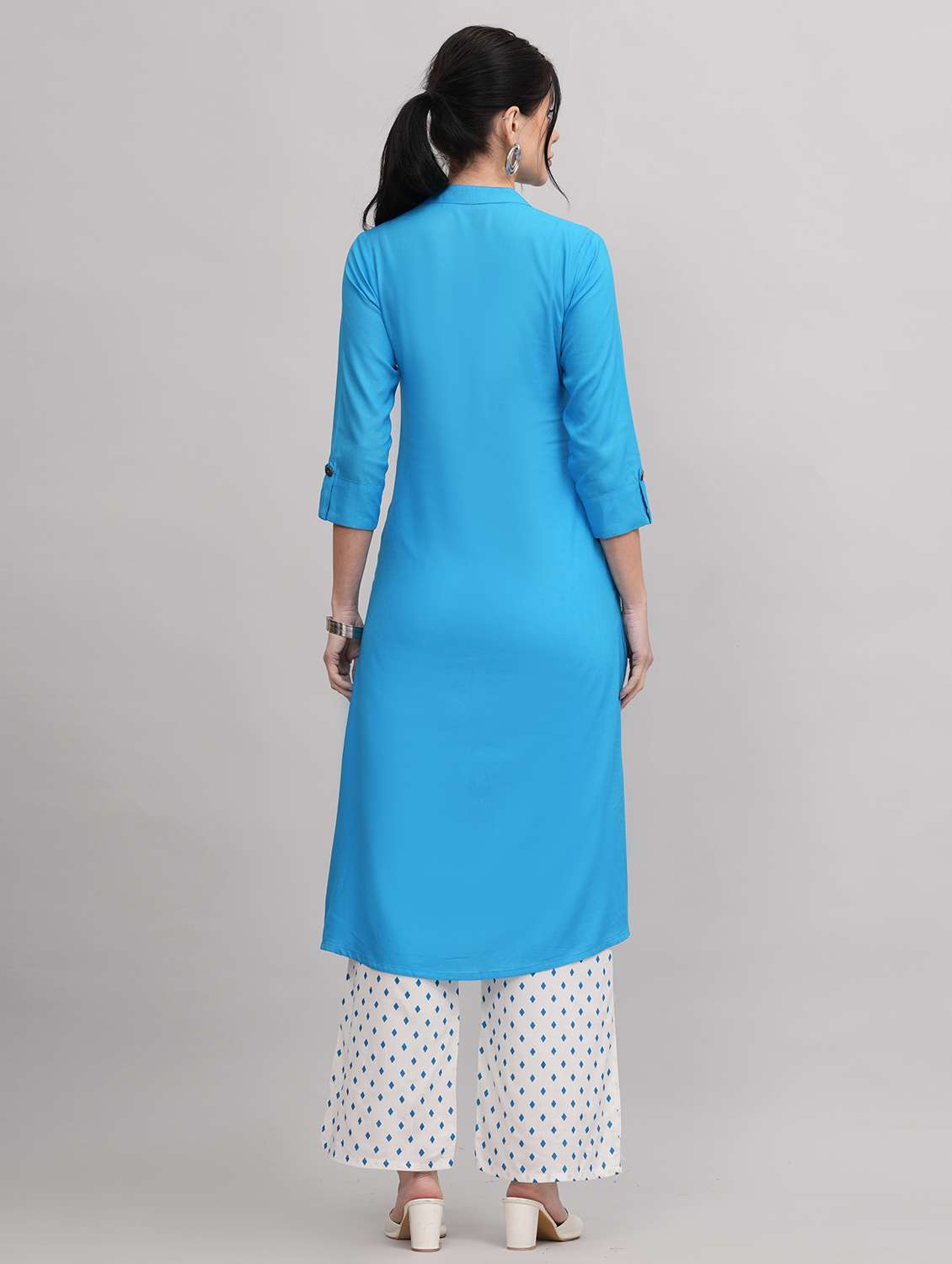 women mandarin neck kurta palazzo set - 21152671 - Standard Image - 2