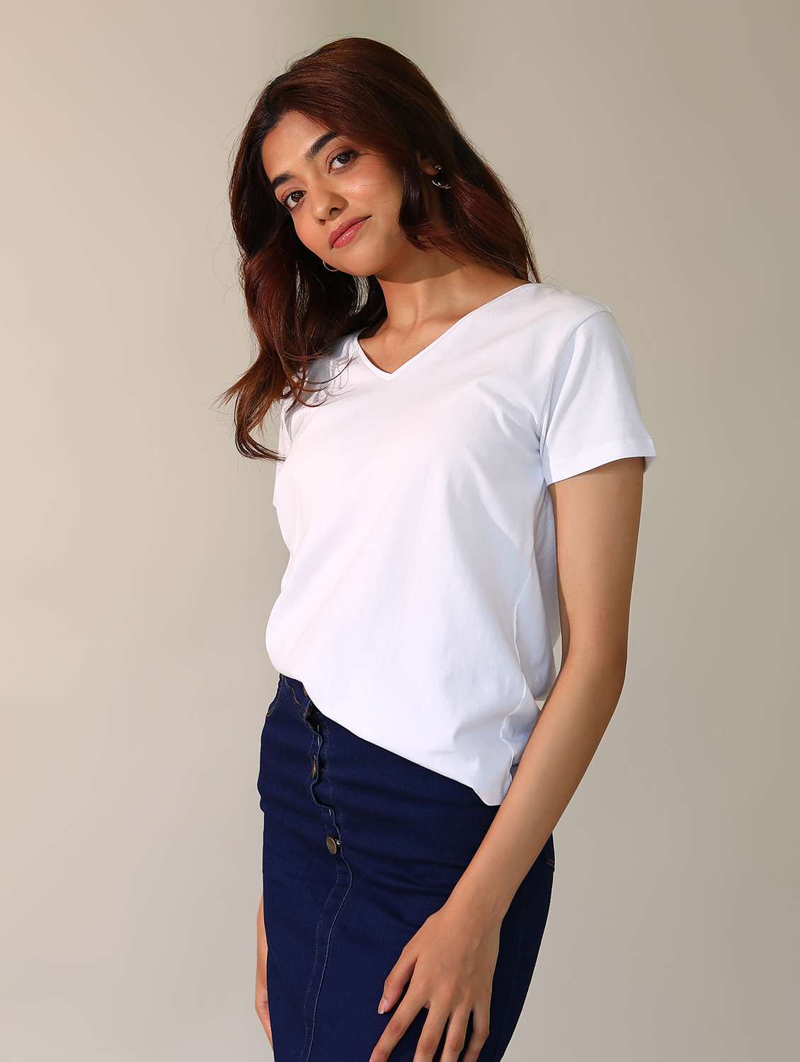 women solid short sleeves t-shirt - 21164618 -  Standard Image - 2