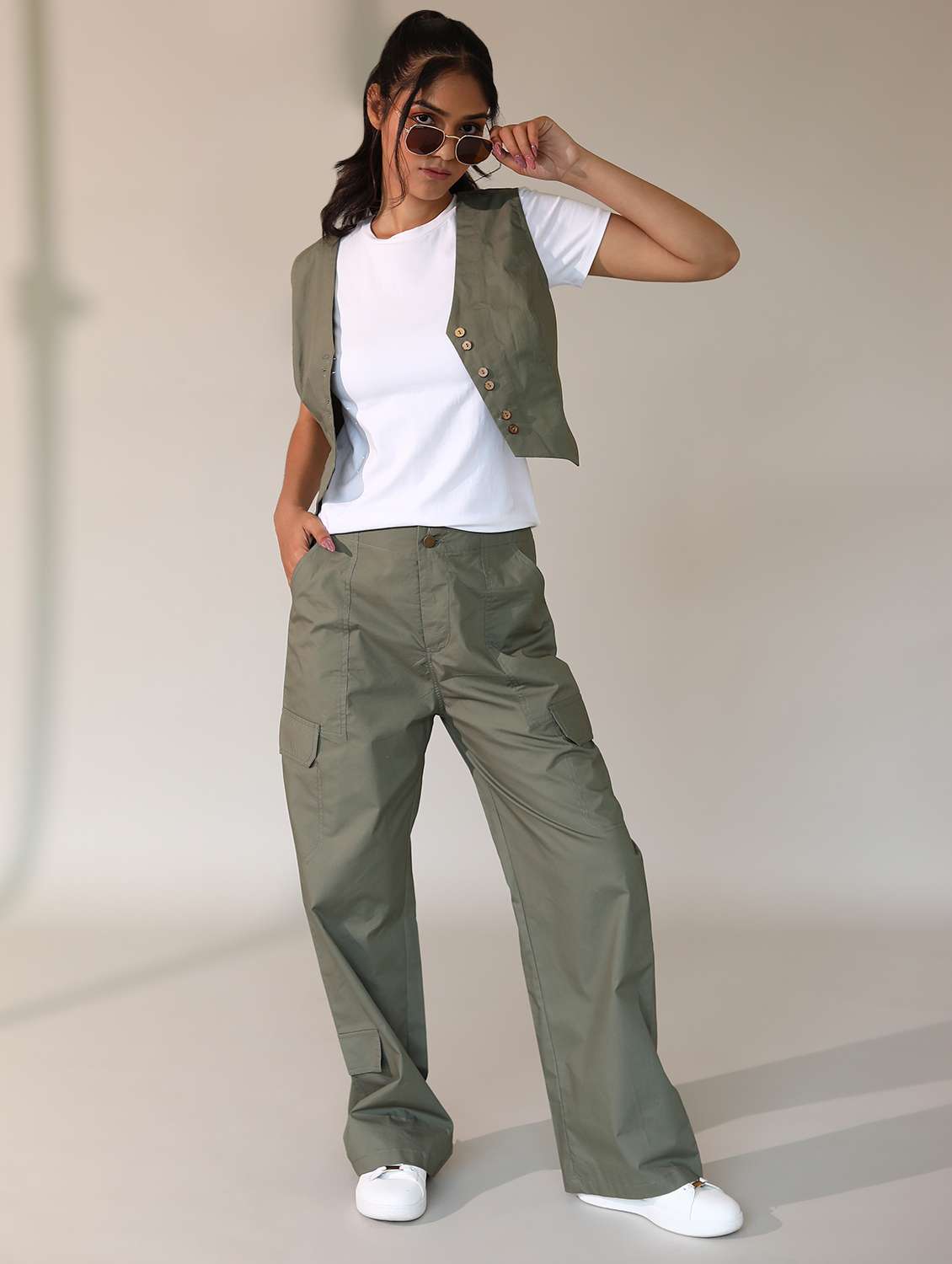 women solid cotton modal short sleeves t-shirt - 21164626 -  Standard Image - 2