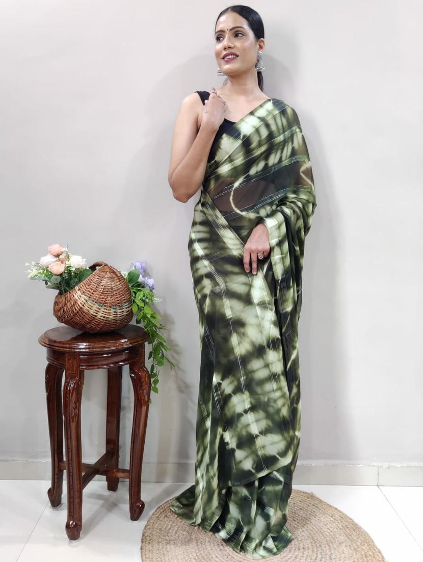 women green tie & dye georgette saree - 21169091 - Standard Image - 2
