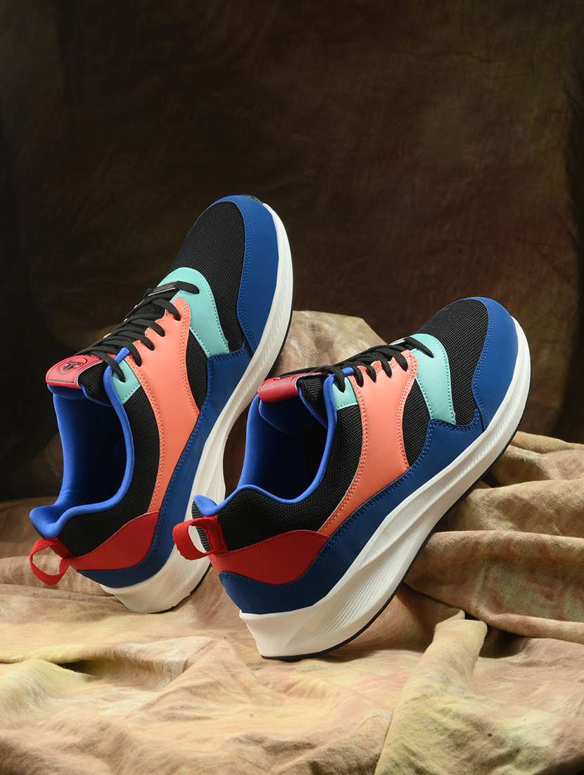 men multi colored sport shoe