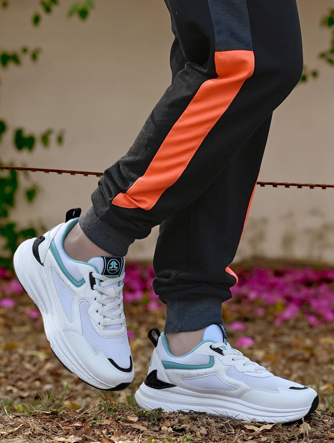 men solid lace up sport shoe - 21170400 - Standard Image - 7