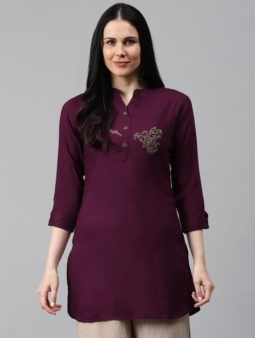 women self design straight kurti - 21171049 -  Standard Image - 0