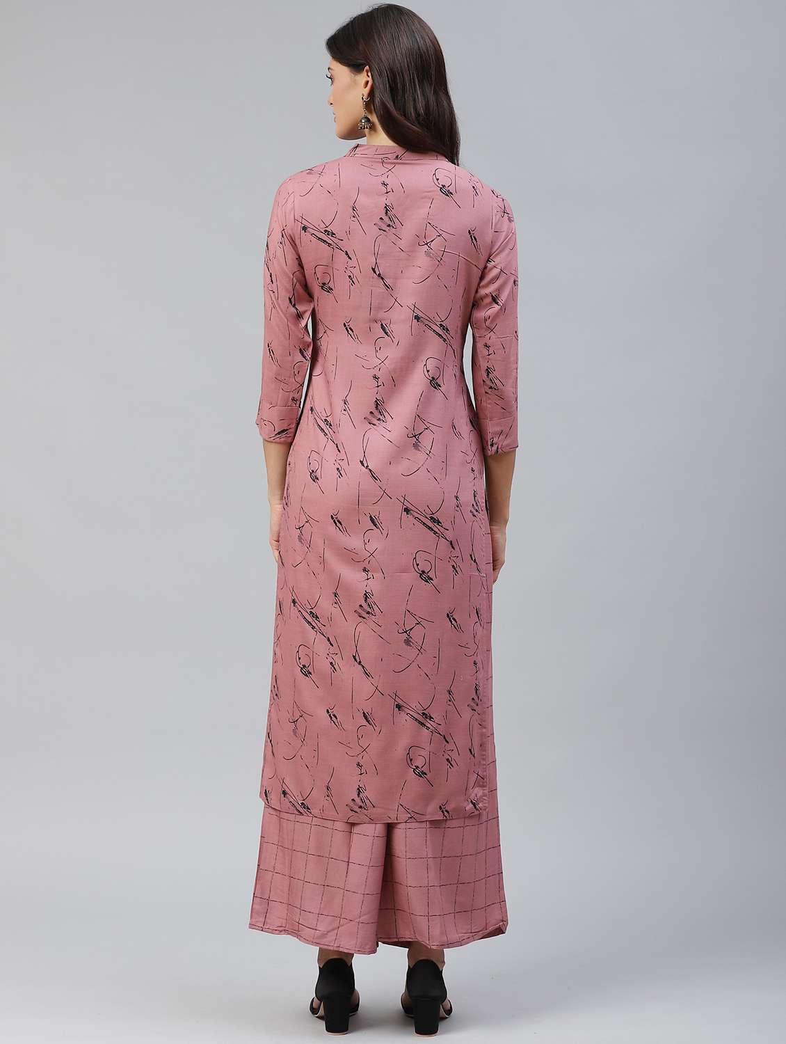 women printed mandarin neck kurta palazzo set - 21171160 - Standard Image - 2