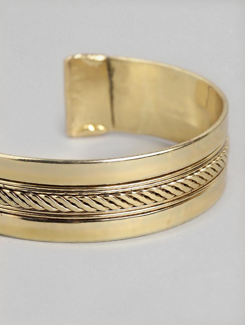 gold metal bangle bracelet - 21173236 - Standard Image - 2