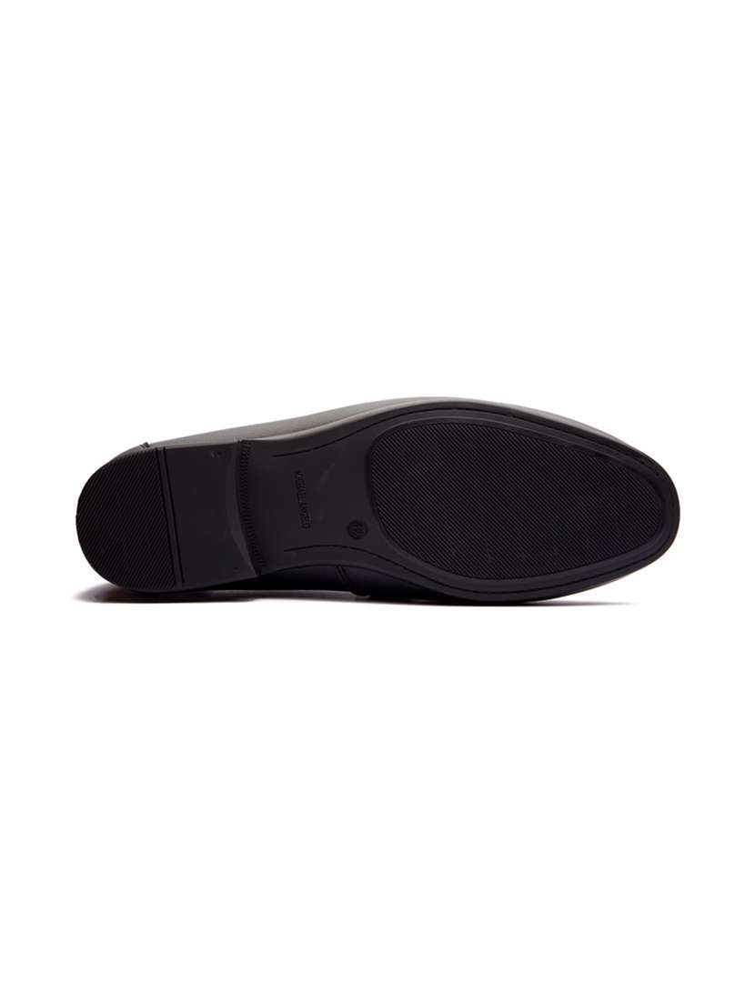 black slip on moccasins - 21176426 -  Standard Image - 7