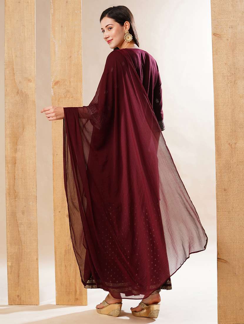 globus women maroon embroidered neckline straight festive kurta set with palazzos & dupatta - 21178342 -  Standard Image - 2