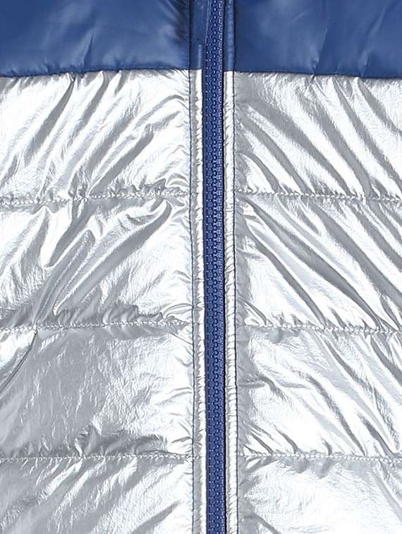 boy stand collar long sleeves jacket - 21182996 -  Standard Image - 2