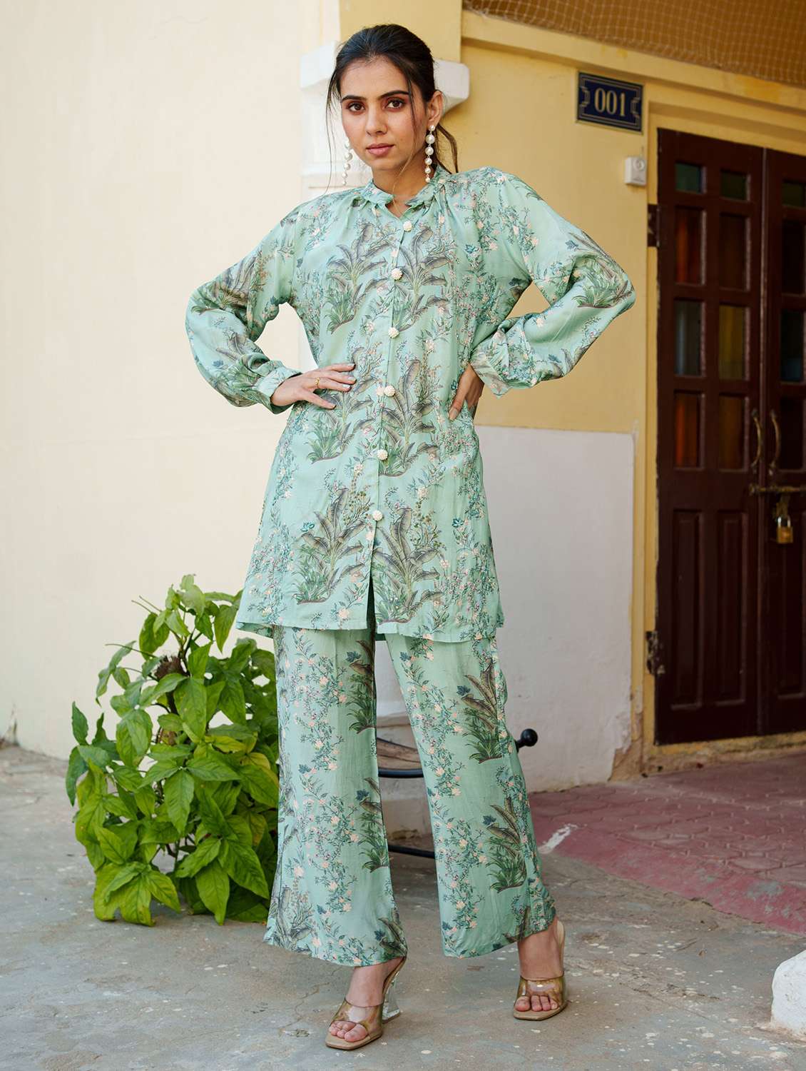 green cotton blend shirt and trouser co-ord set 