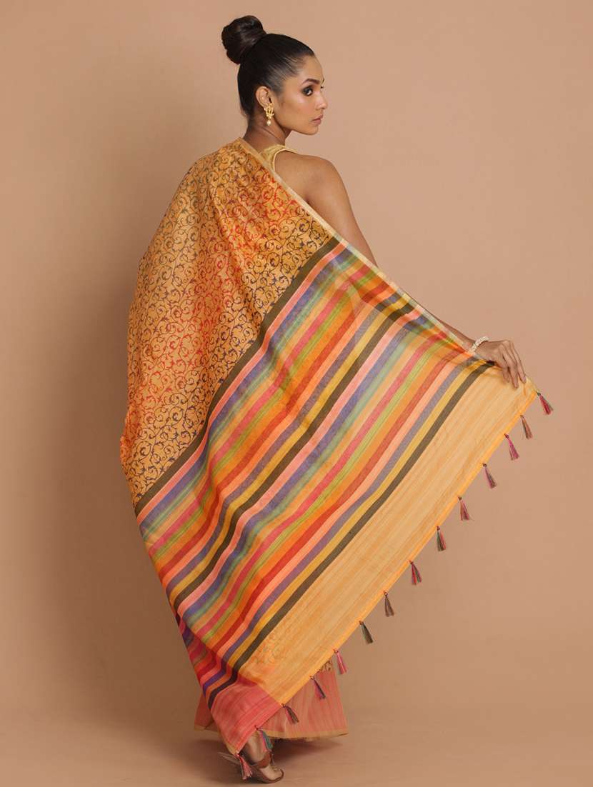 women printed saree with blouse - 21185256 - Standard Image - 2