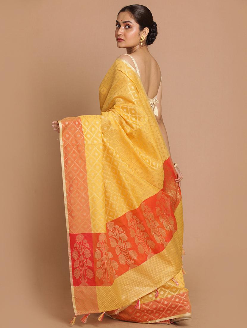 women self design bordered saree with blouse - 21185584 - Standard Image - 2
