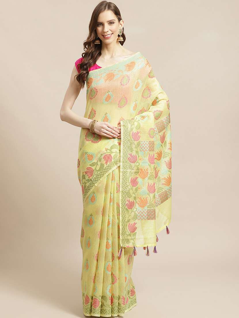 women self design bordered saree with blouse